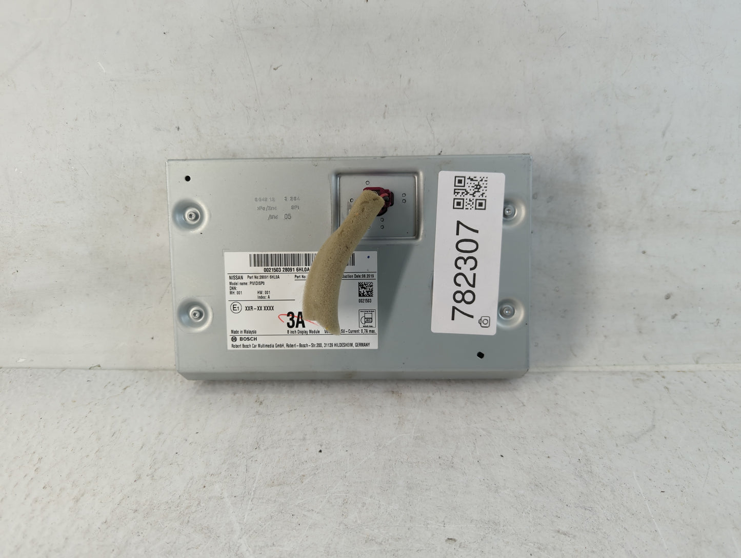 2019-2020 Infiniti Q50 Information Display Screen - Oemusedautoparts1.com