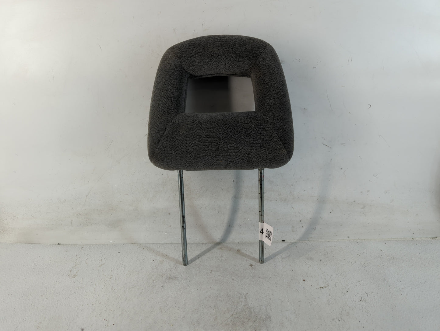 2002 Suzuki Xl-7 Headrest Head Rest Front Driver Passenger Seat Fits OEM Used Auto Parts - Oemusedautoparts1.com