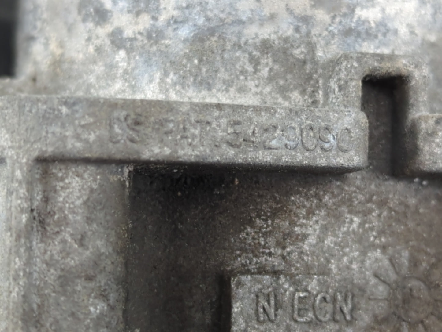 2007-2017 Jeep Patriot Throttle Body P/N:5429090 Fits Fits 2007 2008 2009 2010 2011 2012 2013 2014 2015 2016 2017 2018 OEM Used Auto Parts - Oemusedautoparts1.com