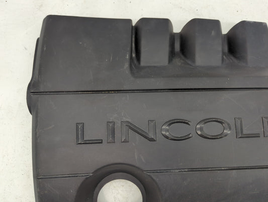 2011 Lincoln Mks Engine Cover