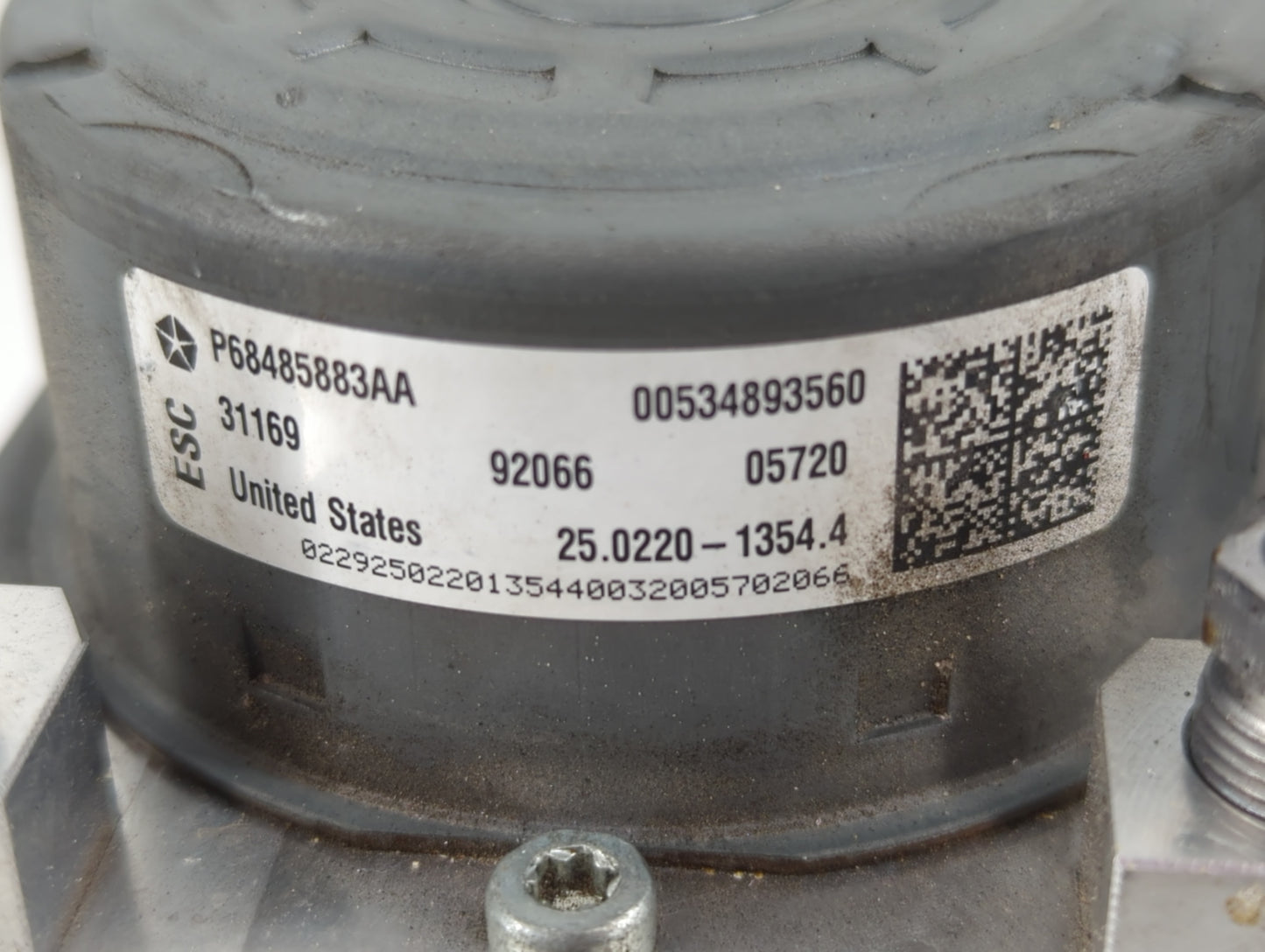 2020 Jeep Compass ABS Pump Control Module Replacement P/N:P68485883AA Fits OEM Used Auto Parts - Oemusedautoparts1.com