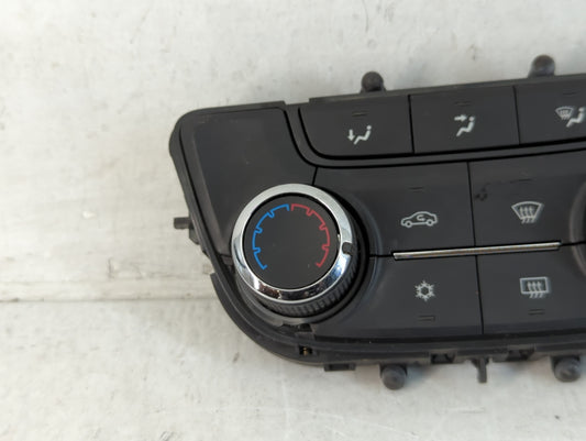 2017-2021 Buick Encore Climate Control Module Temperature AC/Heater Replacement P/N:1561 39081561 Fits OEM Used Auto Parts