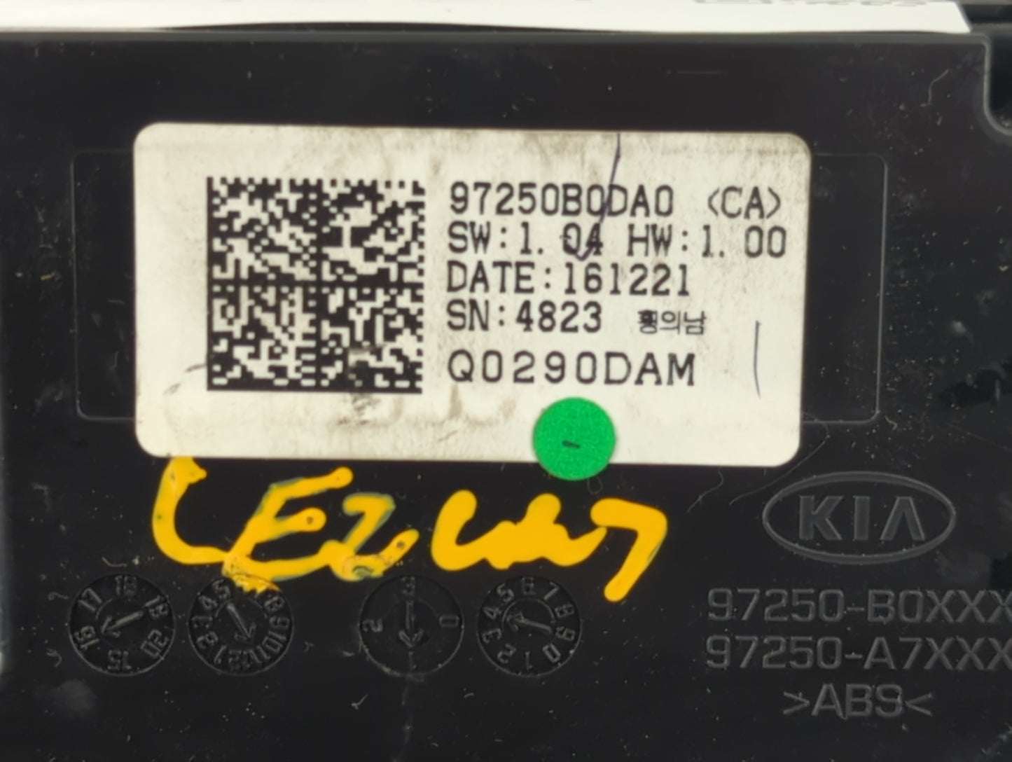 2017-2018 Kia Forte Climate Control Module Temperature AC/Heater Replacement P/N:97250B0DA0 Fits Fits 2017 2018 OEM Used Auto Parts - Oemusedautoparts1.com