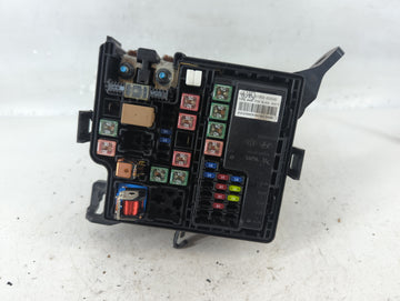2015 Kia Soul Fusebox Fuse Box Panel Relay Module P/N:91950-B2030 91950-B2050 Fits OEM Used Auto Parts