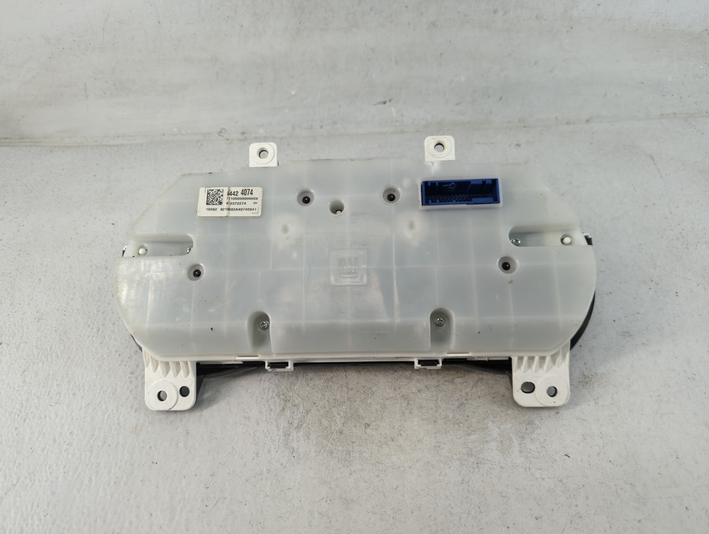2018 Chevrolet Equinox Instrument Cluster Speedometer Gauges P/N:8442 4074 Fits OEM Used Auto Parts - Oemusedautoparts1.com