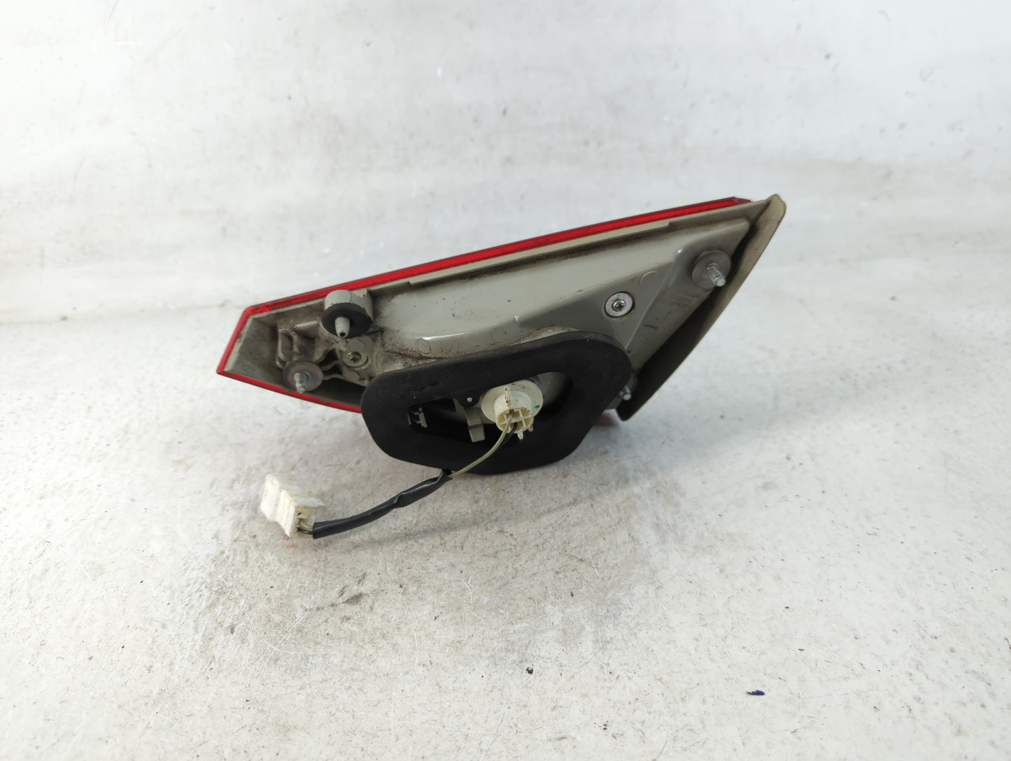 2011-2014 Hyundai Sonata Tail Light Assembly Driver Left OEM P/N:92403-3Q Fits Fits 2011 2012 2013 2014 OEM Used Auto Parts - Oemusedautoparts1.com