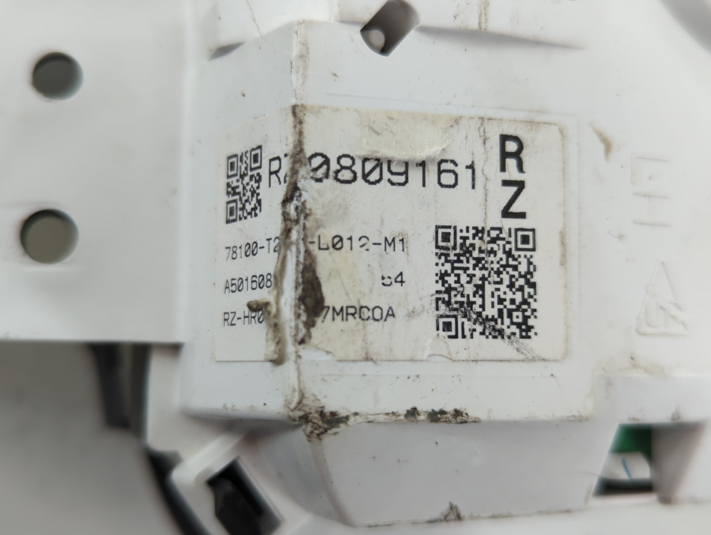 2016-2017 Honda Accord Instrument Cluster Speedometer Gauges Fits Fits 2016 2017 OEM Used Auto Parts - Oemusedautoparts1.com