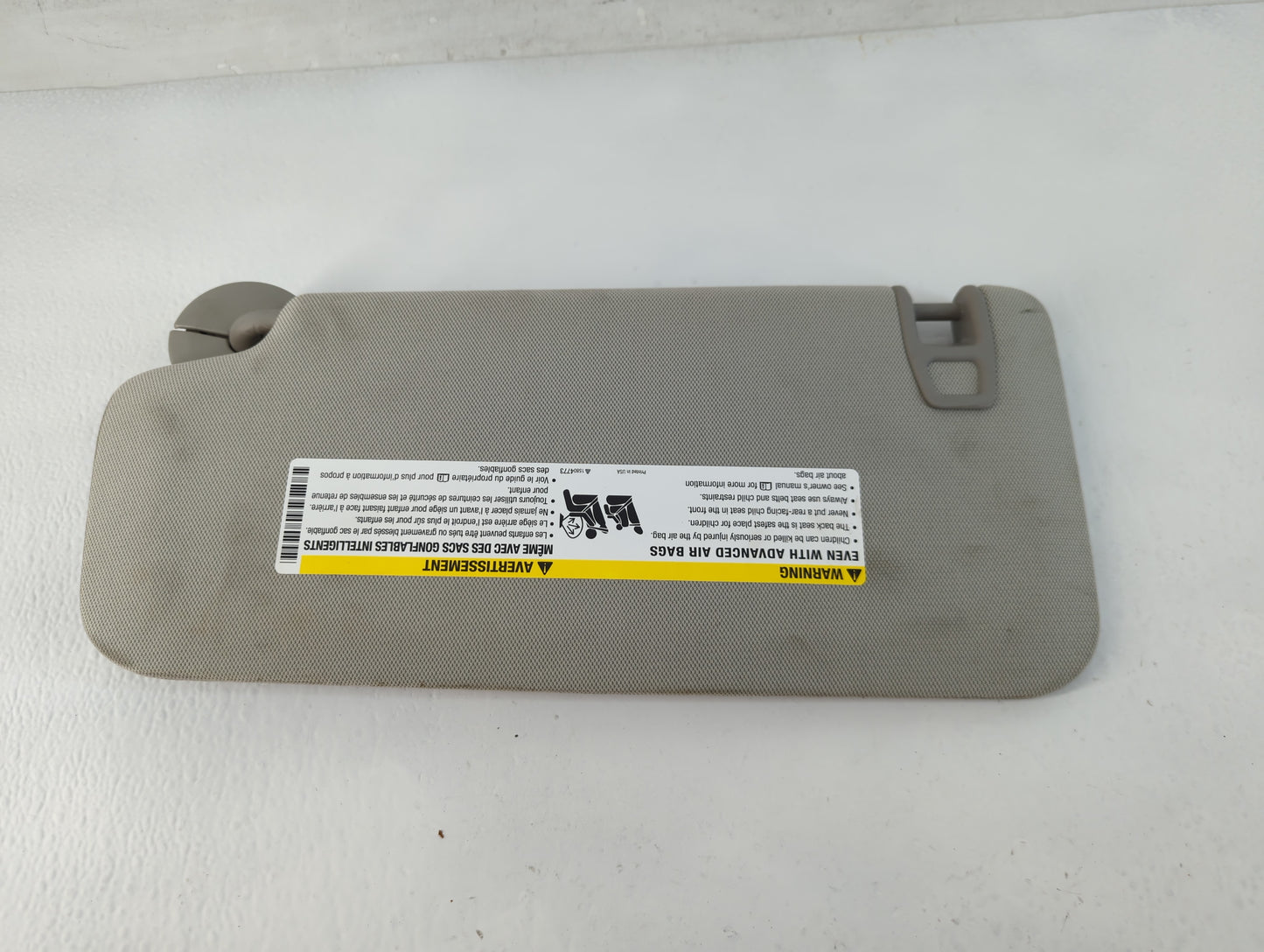 2010-2017 Chevrolet Equinox Sun Visor Shade Replacement Passenger Right Mirror Fits Fits 2010 2011 2012 2013 2014 2015 2016 2017 OEM Used Auto Parts - Oemusedautoparts1.com