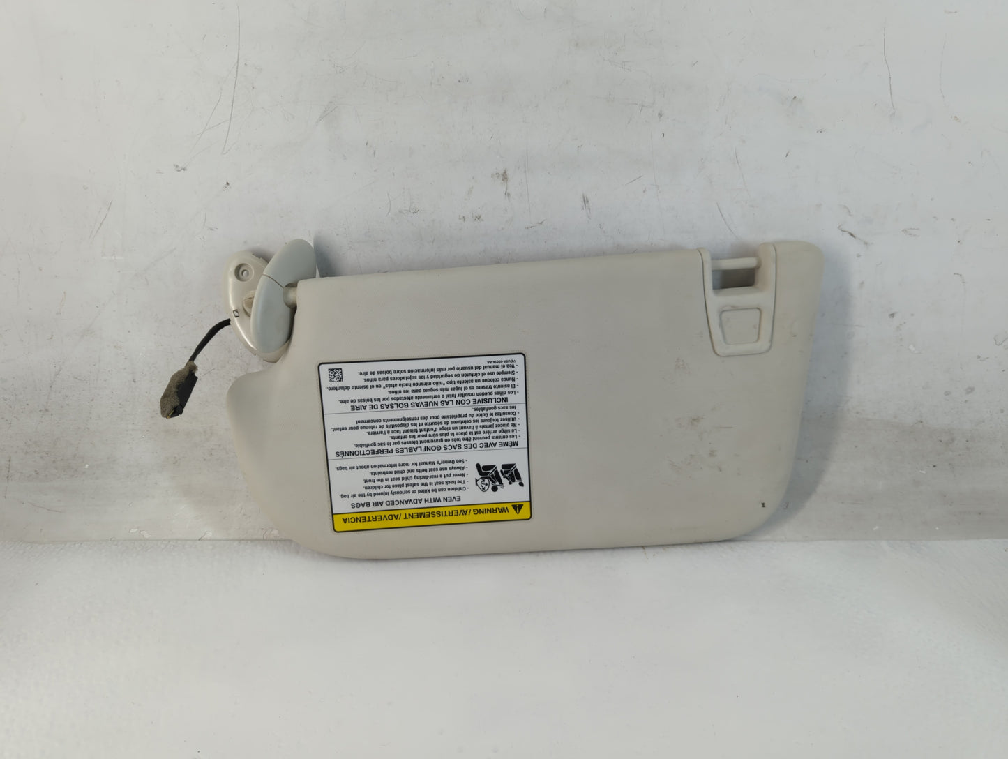 2013-2019 Ford Escape Sun Visor Shade Replacement Passenger Right Mirror Fits Fits 2013 2014 2015 2016 2017 2018 2019 OEM Used Auto Parts - Oemusedautoparts1.com