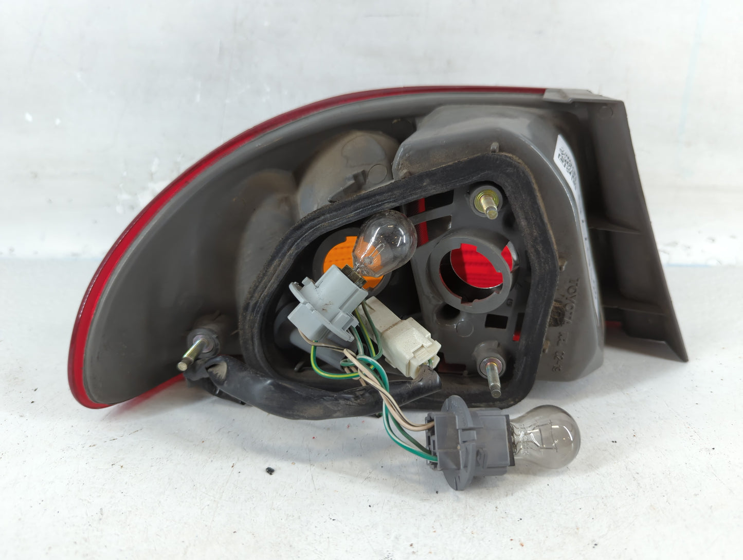 1998-2002 Toyota Corolla Tail Light Assembly Driver Left OEM Fits Fits 1998 1999 2000 2001 2002 OEM Used Auto Parts - Oemusedautoparts1.com