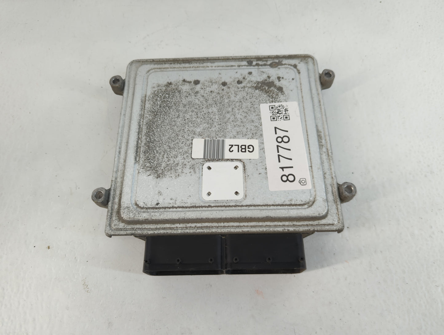 2014-2015 Kia Sorento PCM Engine Control Computer ECU ECM PCU OEM P/N:39113-2GBL2 39103-2GBL2 Fits Fits 2014 2015 OEM Used Auto Parts - Oemusedautoparts1.com