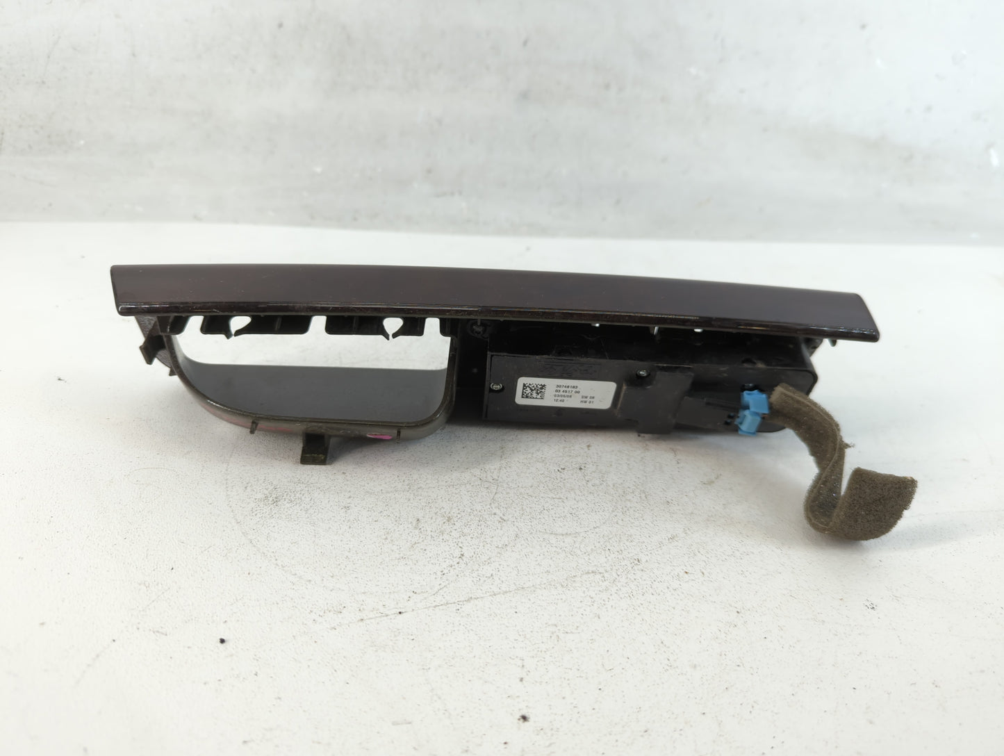 2004-2011 Volvo S40 Master Power Window Switch Replacement Driver Side Left P/N:30746183 Fits OEM Used Auto Parts - Oemusedautoparts1.com