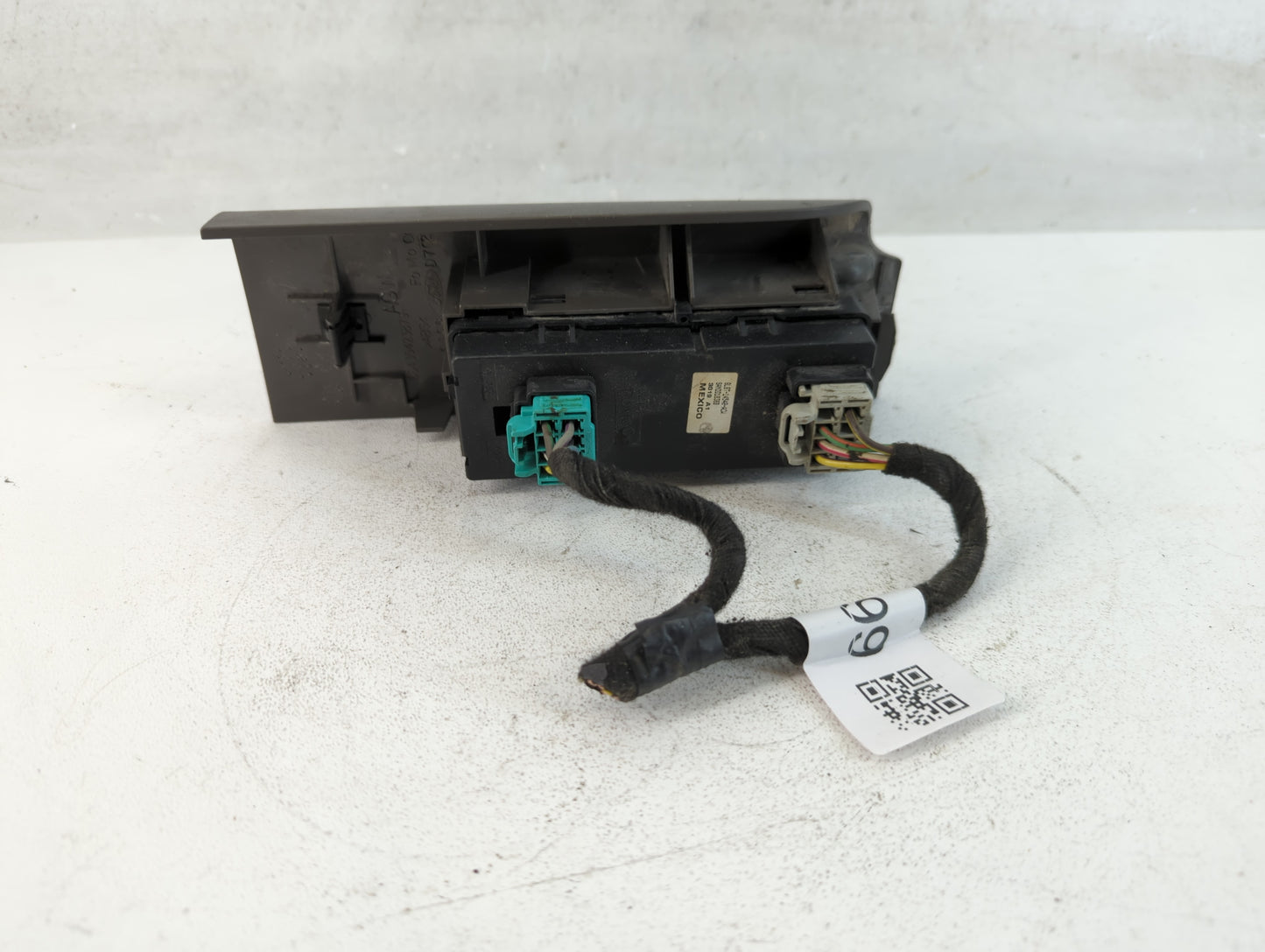 2008-2011 Ford Focus Master Power Window Switch Replacement Driver Side Left P/N:8L8T-14540-ACW Fits OEM Used Auto Parts - Oemusedautoparts1.com