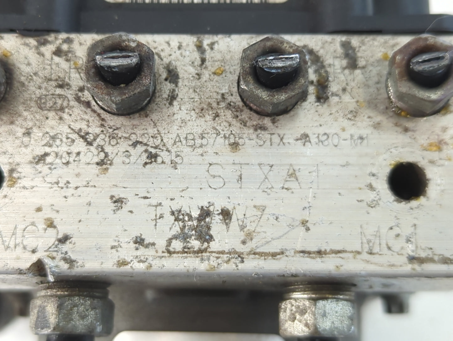 2010-2013 Acura Mdx ABS Pump Control Module Replacement Fits Fits 2010 2011 2012 2013 OEM Used Auto Parts - Oemusedautoparts1.com