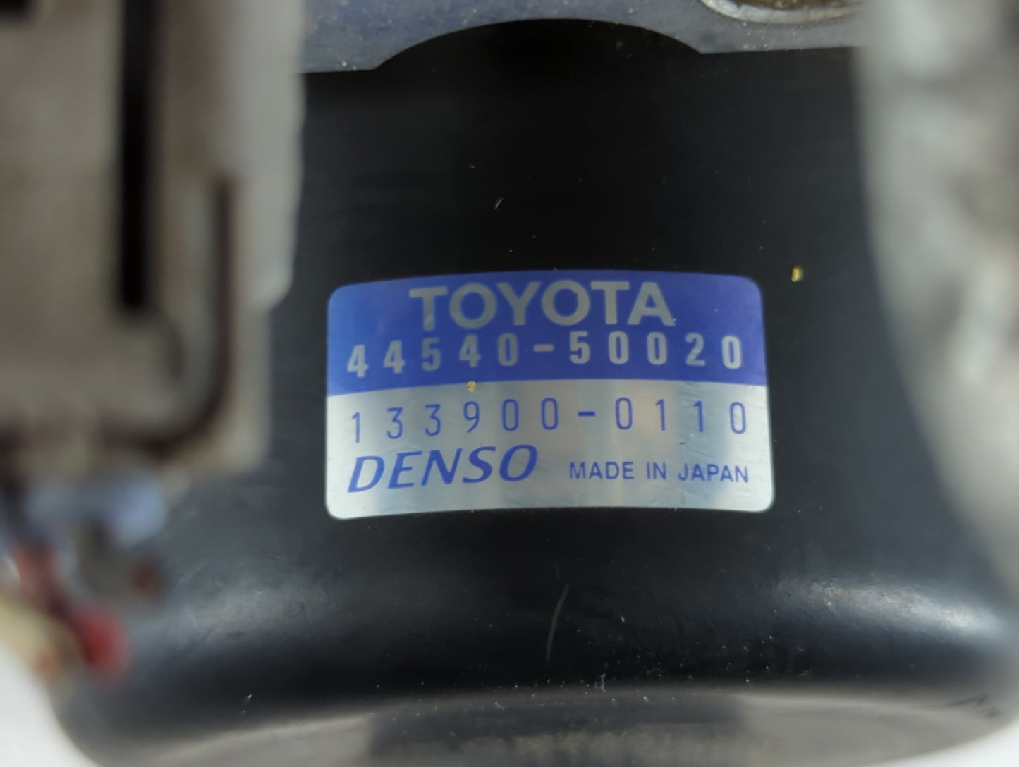 2001-2004 Lexus Ls430 ABS Pump Control Module Replacement P/N:44540-50020 Fits Fits 2001 2002 2003 2004 OEM Used Auto Parts - Oemusedautoparts1.com