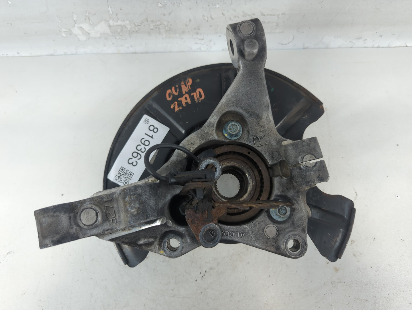 2007-2009 Saturn Aura Driver Front Wheel Hub Oem - Oemusedautoparts1.com