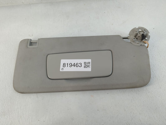 2018-2022 Chevrolet Traverse Sun Visor Shade Replacement Passenger Right Mirror Fits Fits 2018 2019 2020 2021 2022 OEM Used Auto Parts