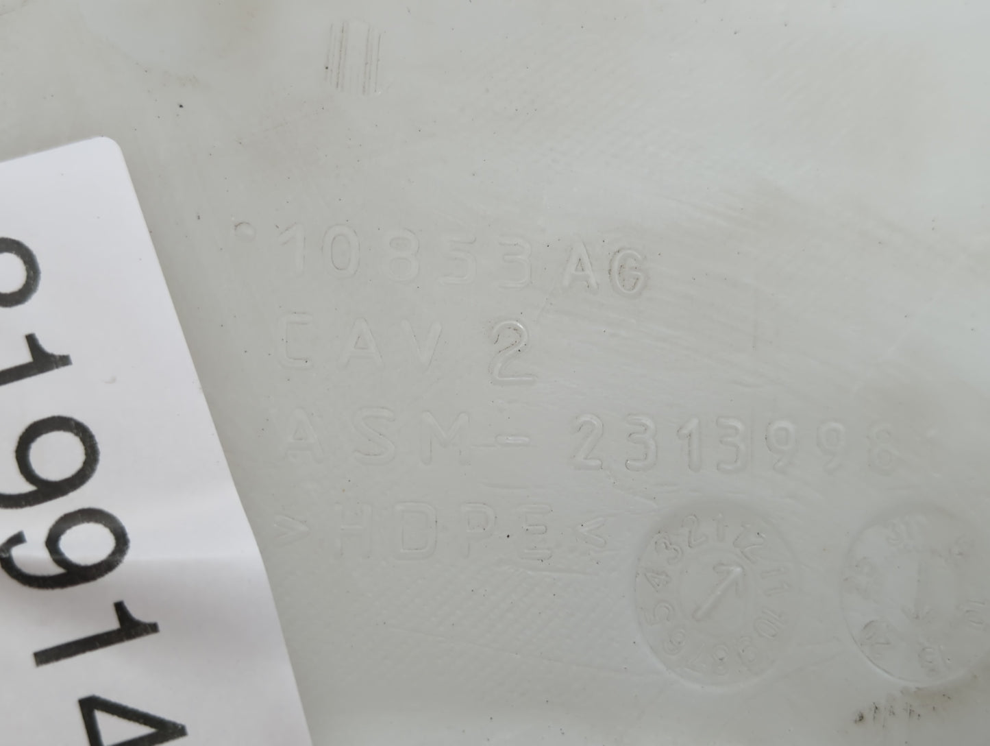 2010-2017 Buick Enclave Windshield Washer Fluid Reservoir Bottle Oem - Oemusedautoparts1.com