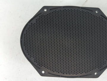 2002 Ford Fusion Speaker/subwoofer