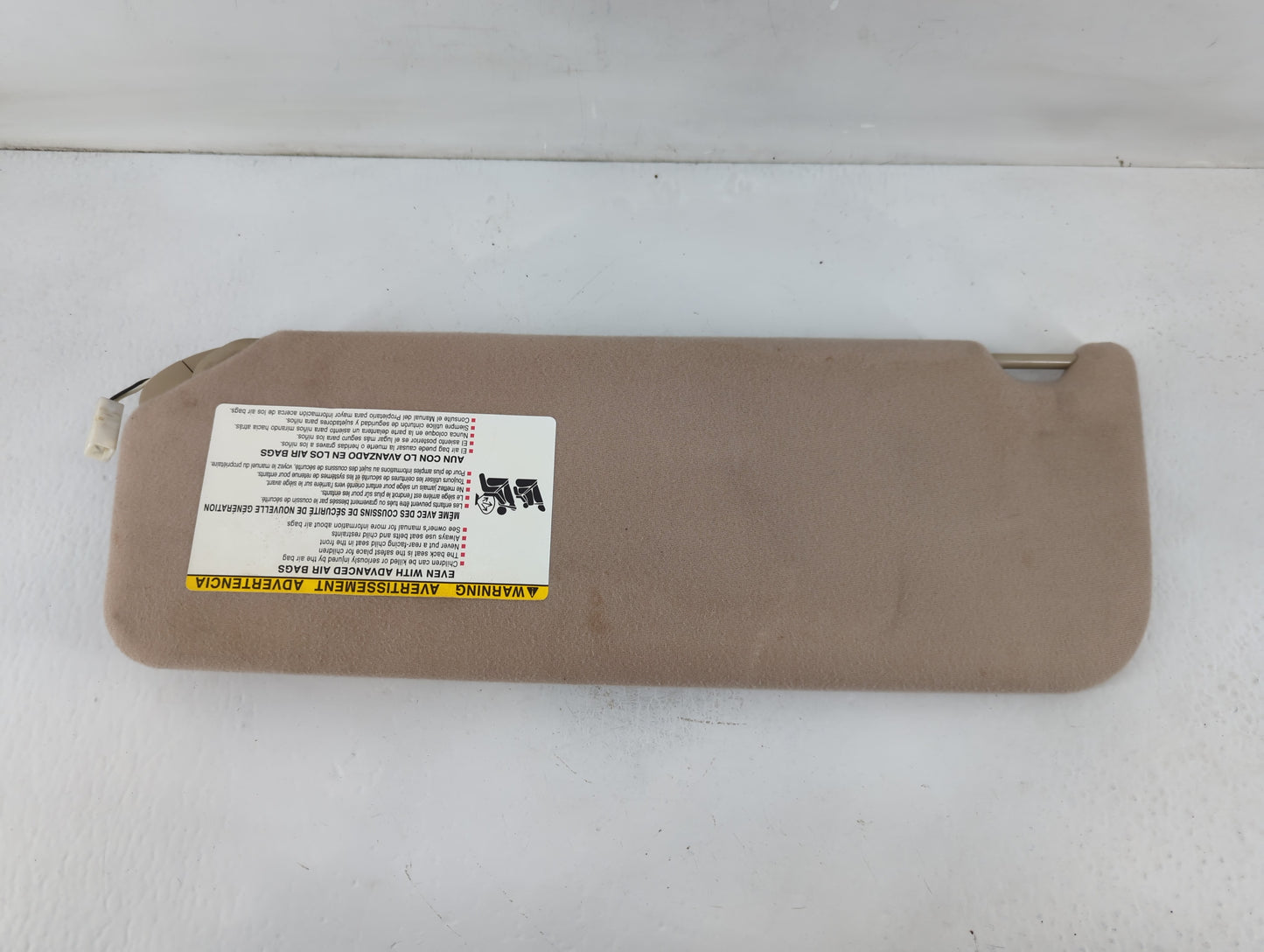 2005-2010 Toyota Sienna Sun Visor Shade Replacement Passenger Right Mirror Fits Fits 2005 2006 2007 2008 2009 2010 OEM Used Auto Parts - Oemusedautoparts1.com