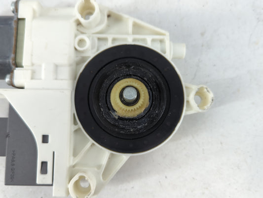 2005 Ford Freestar Driver Front Door Window Oem