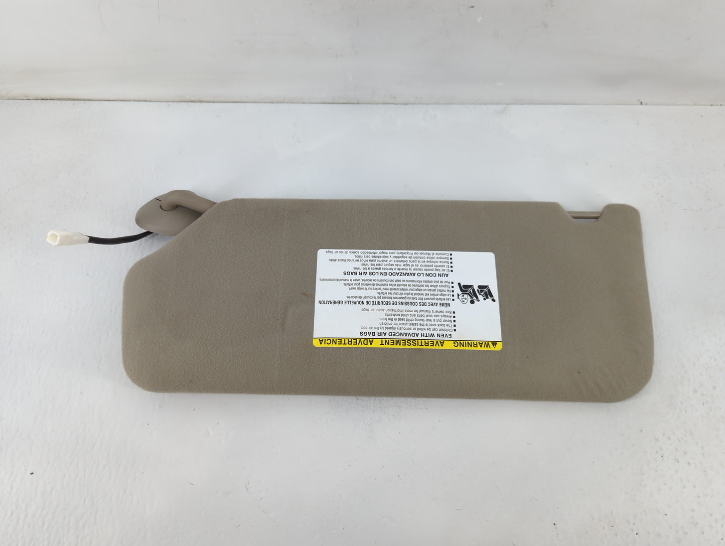 2011-2014 Toyota Sienna Sun Visor Shade Replacement Passenger Right Mirror Fits Fits 2011 2012 2013 2014 OEM Used Auto Parts - Oemusedautoparts1.com