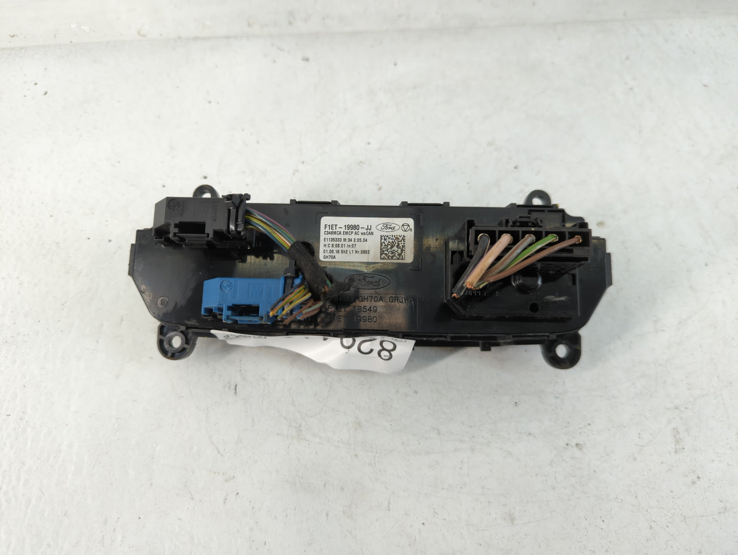 2015-2018 Ford Focus Climate Control Module Temperature AC/Heater Replacement P/N:F1ET-19980-JJ Fits Fits 2015 2016 2017 2018 OEM Used Auto Parts - Oemusedautoparts1.com