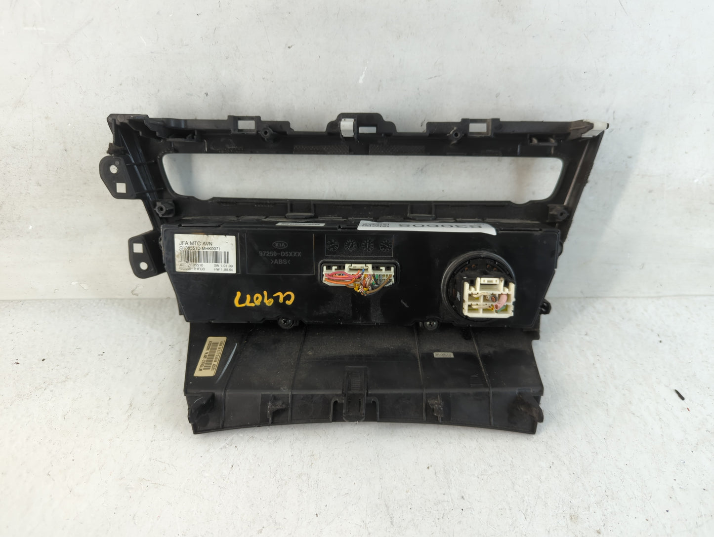 2016-2018 Kia Optima Climate Control Module Temperature AC/Heater Replacement P/N:97250-D5510 Fits Fits 2016 2017 2018 OEM Used Auto Parts - Oemusedautoparts1.com