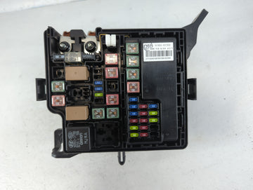 2017-2019 Kia Soul Fusebox Fuse Box Panel Relay Module P/N:91950-B2330 Fits Fits 2017 2018 2019 OEM Used Auto Parts