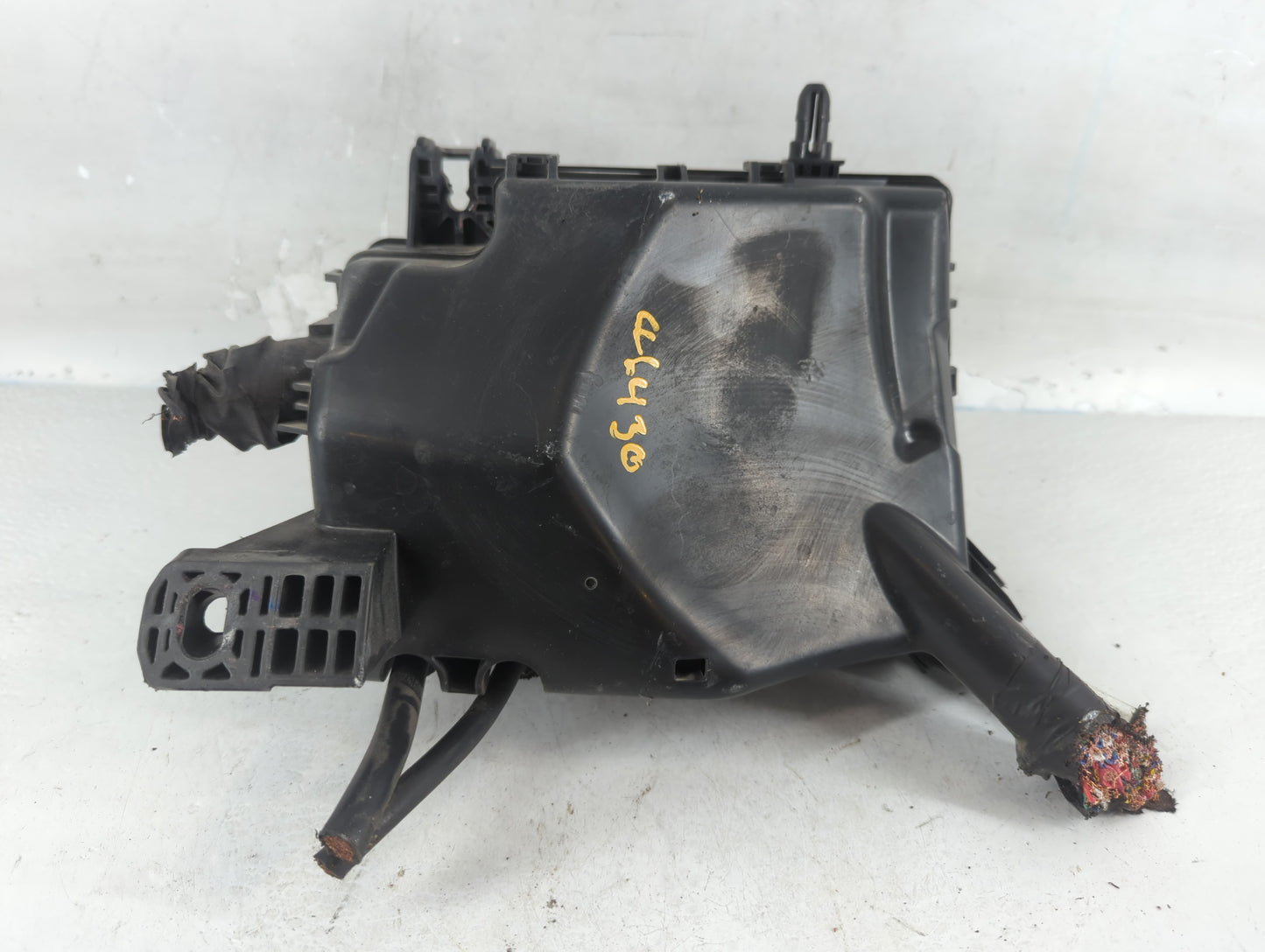 2017 Hyundai Elantra Fusebox Fuse Box Panel Relay Module P/N:91956-F2021 Fits OEM Used Auto Parts - Oemusedautoparts1.com