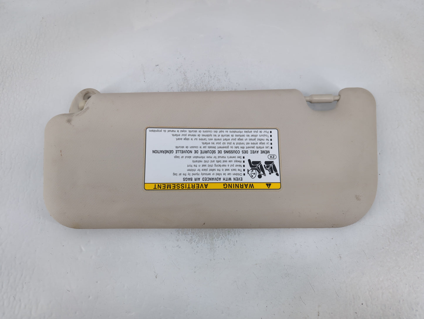 2019-2022 Toyota Corolla Sun Visor Shade Replacement Passenger Right Mirror Fits Fits 2019 2020 2021 2022 OEM Used Auto Parts - Oemusedautoparts1.com