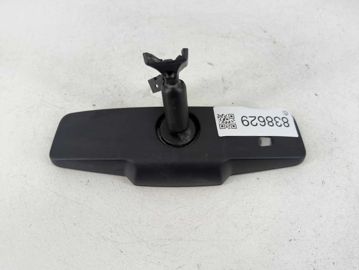 2011 Buick Regal Interior Rear View Mirror Replacement OEM P/N:IE11026538 Fits OEM Used Auto Parts - Oemusedautoparts1.com