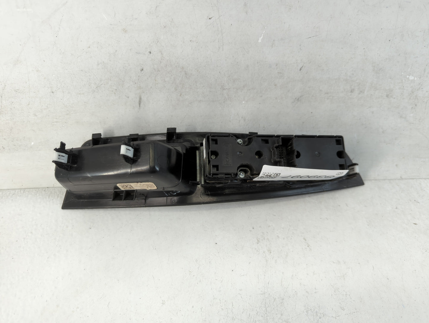 2015-2020 Ford Edge Master Power Window Switch Replacement Driver Side Left P/N:GT4T-14540-BAW Fits OEM Used Auto Parts - Oemusedautoparts1.com