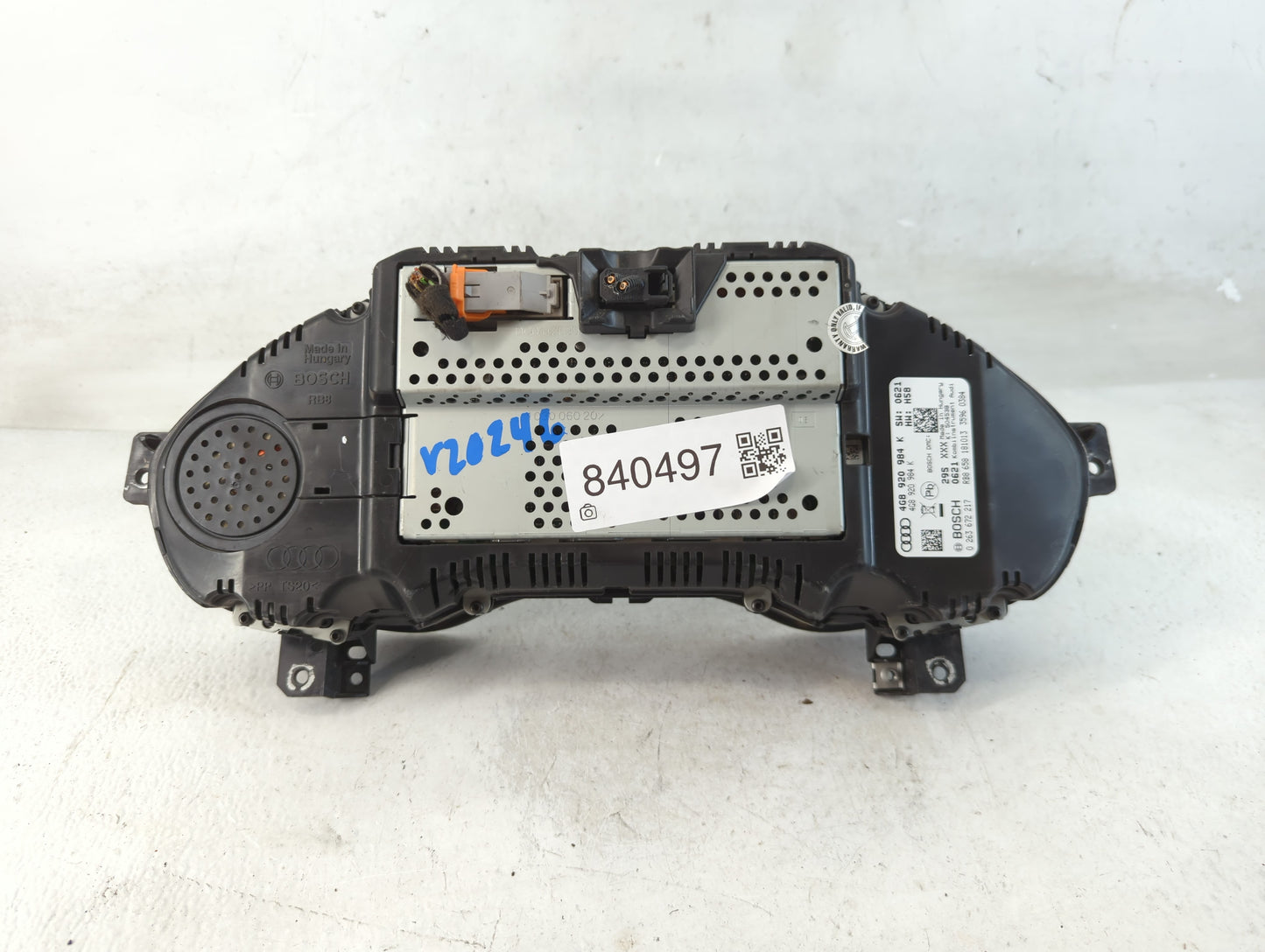 2012-2015 Audi A6 Instrument Cluster Speedometer Gauges P/N:4G8 920 984 K Fits Fits 2012 2013 2014 2015 OEM Used Auto Parts - Oemusedautoparts1.com