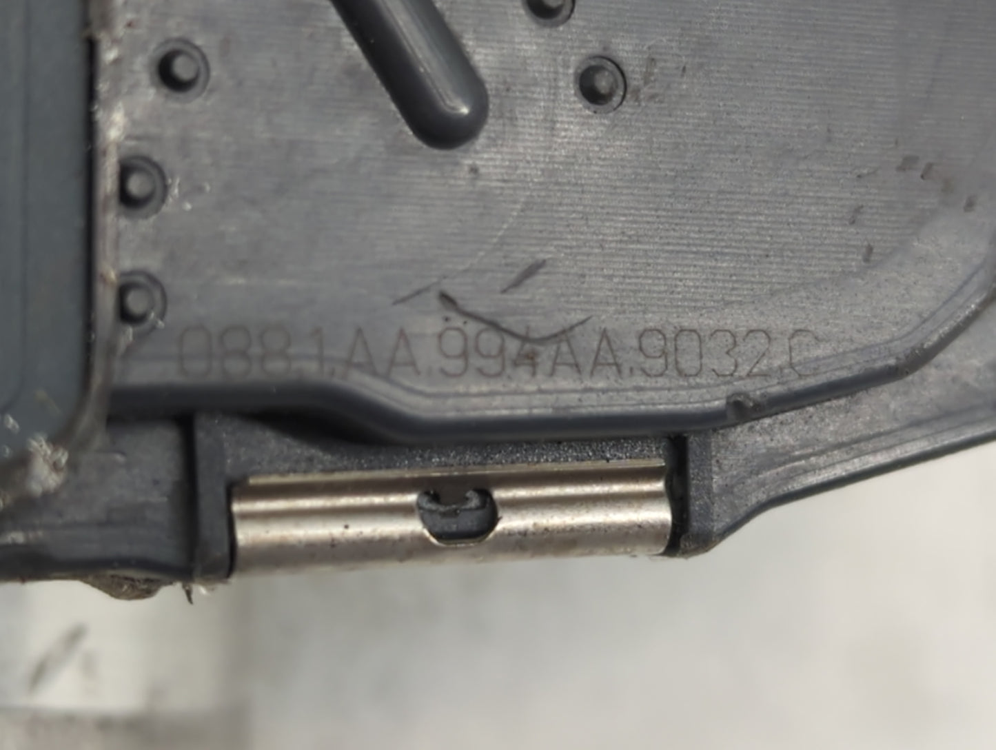 2010-2012 Gmc Terrain Throttle Body P/N:A994AA9032C Fits Fits 2007 2008 2009 2010 2011 2012 OEM Used Auto Parts - Oemusedautoparts1.com