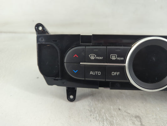 2017-2019 Kia Soul Climate Control Module Temperature AC/Heater Replacement P/N:97250-B2Q1CA Fits Fits 2017 2018 2019 OEM Used Auto Parts