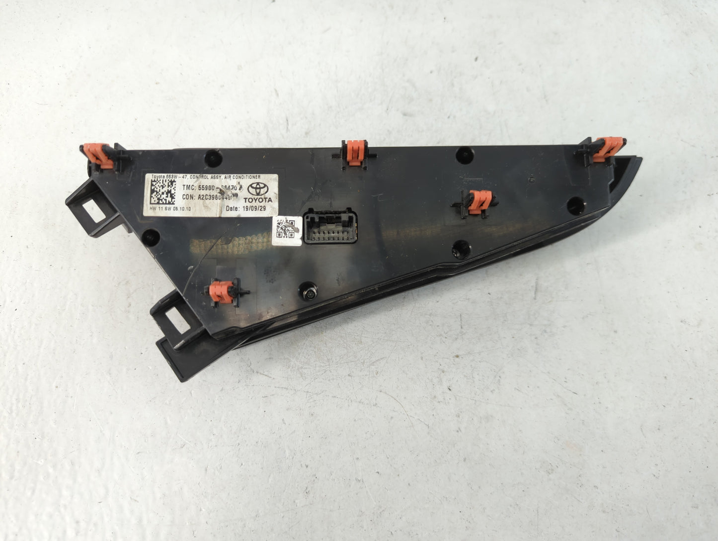 2018-2022 Toyota Camry Climate Control Module Temperature AC/Heater Replacement P/N:55900-06470 Fits Fits 2018 2019 2020 2021 2022 OEM Used Auto Parts - Oemusedautoparts1.com