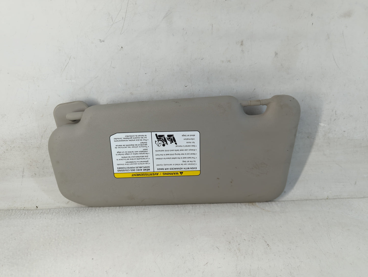 2020-2022 Nissan Sentra Sun Visor Shade Replacement Passenger Right Mirror Fits Fits 2020 2021 2022 OEM Used Auto Parts - Oemusedautoparts1.com
