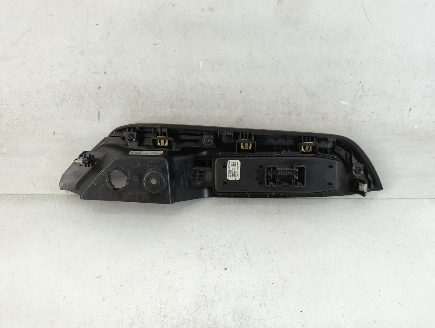2014-2016 Chevrolet Malibu Master Power Window Switch Replacement Driver Side Left P/N:23326295 Fits OEM Used Auto Parts - Oemusedautoparts1.com