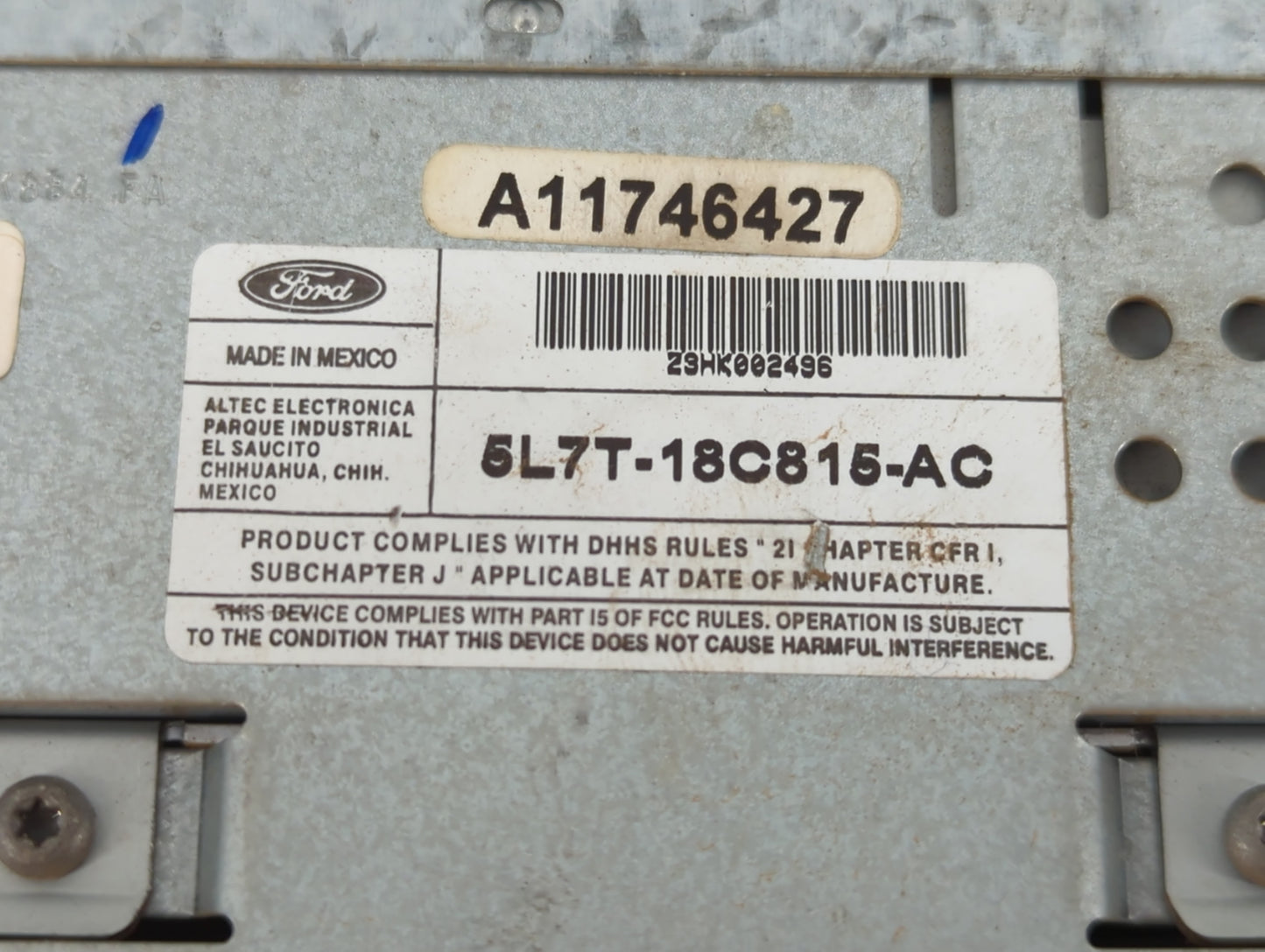 2006 Lincoln Navigator Radio AM FM Cd Player Receiver Replacement P/N:5L7T-18C815-AC Fits OEM Used Auto Parts