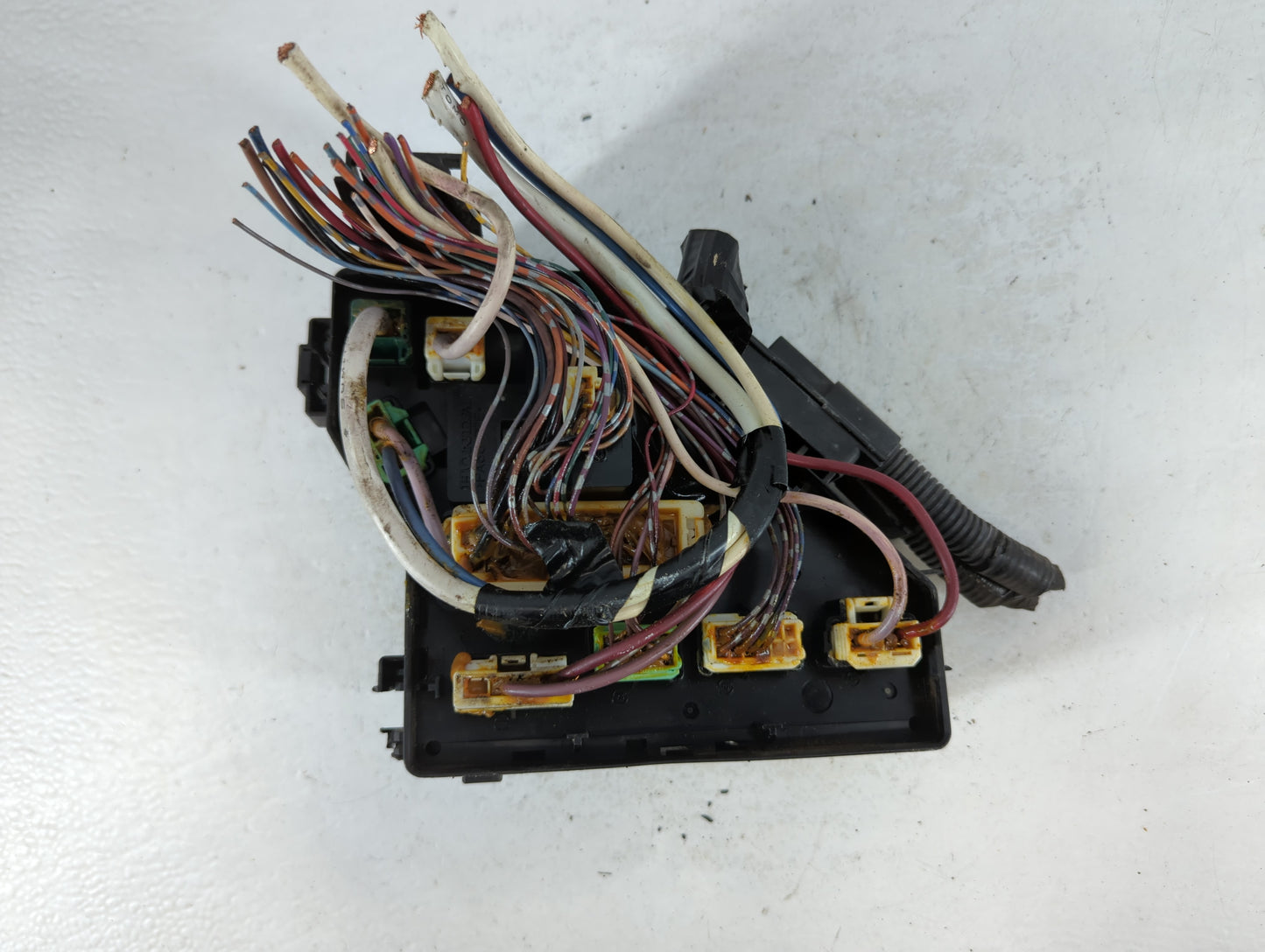 2006-2007 Honda Civic Fusebox Fuse Box Panel Relay Module P/N:VA100EBJ7 060830 SVA-A020 Fits Fits 2006 2007 OEM Used Auto Parts - Oemusedautoparts1.com