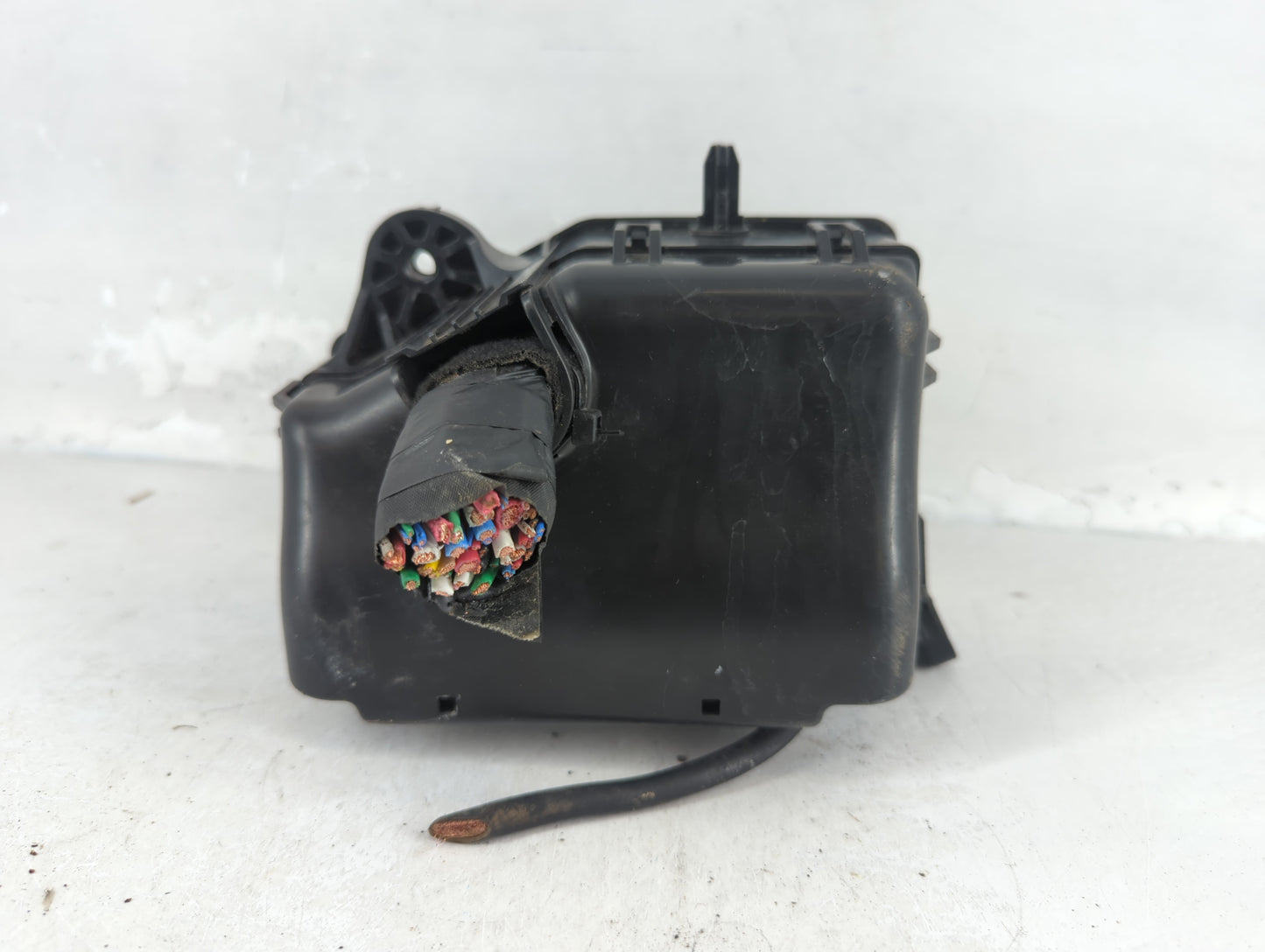 2001-2005 Honda Civic Fusebox Fuse Box Panel Relay Module P/N:14603-053 912201R567 Fits Fits 2001 2002 2003 2004 2005 OEM Used Auto Parts - Oemusedautoparts1.com