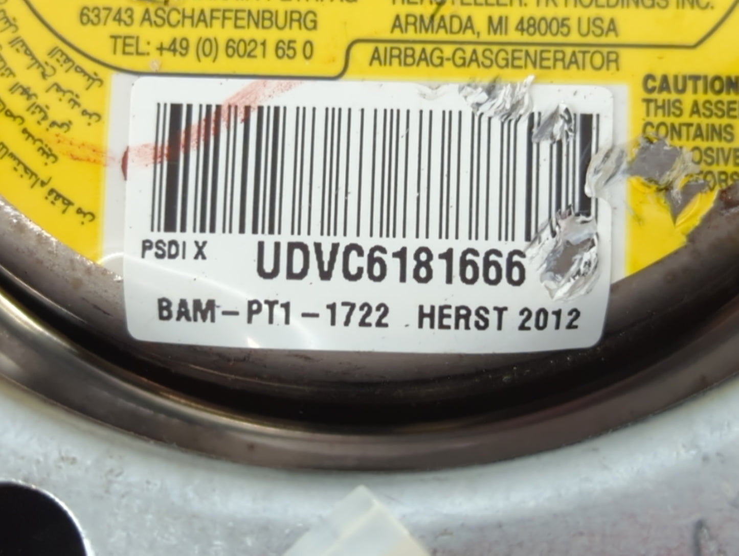 2017 Jeep Compass Air Bag Driver Left Steering Wheel Mounted P/N:BAM-PT1-1722 Fits Fits 2011 2012 2013 2014 2015 2016 OEM Used Auto Parts