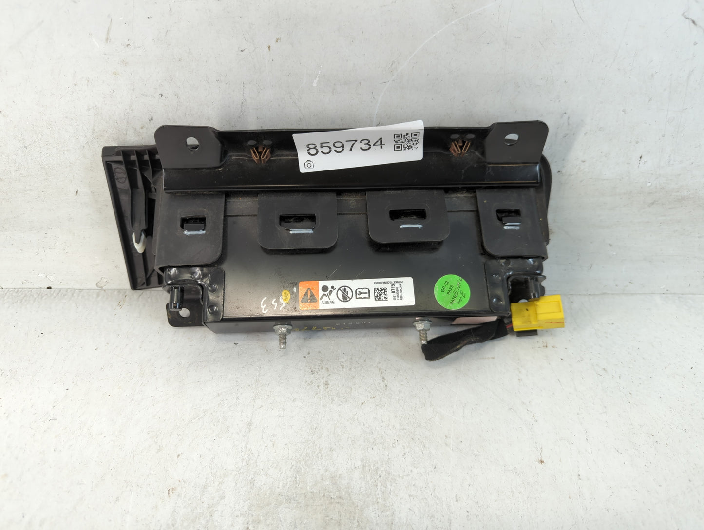 2011-2012 Chevrolet Cruze Air Bag Passenger Right Knee OEM P/N:95218715 Fits Fits 2011 2012 OEM Used Auto Parts - Oemusedautoparts1.com