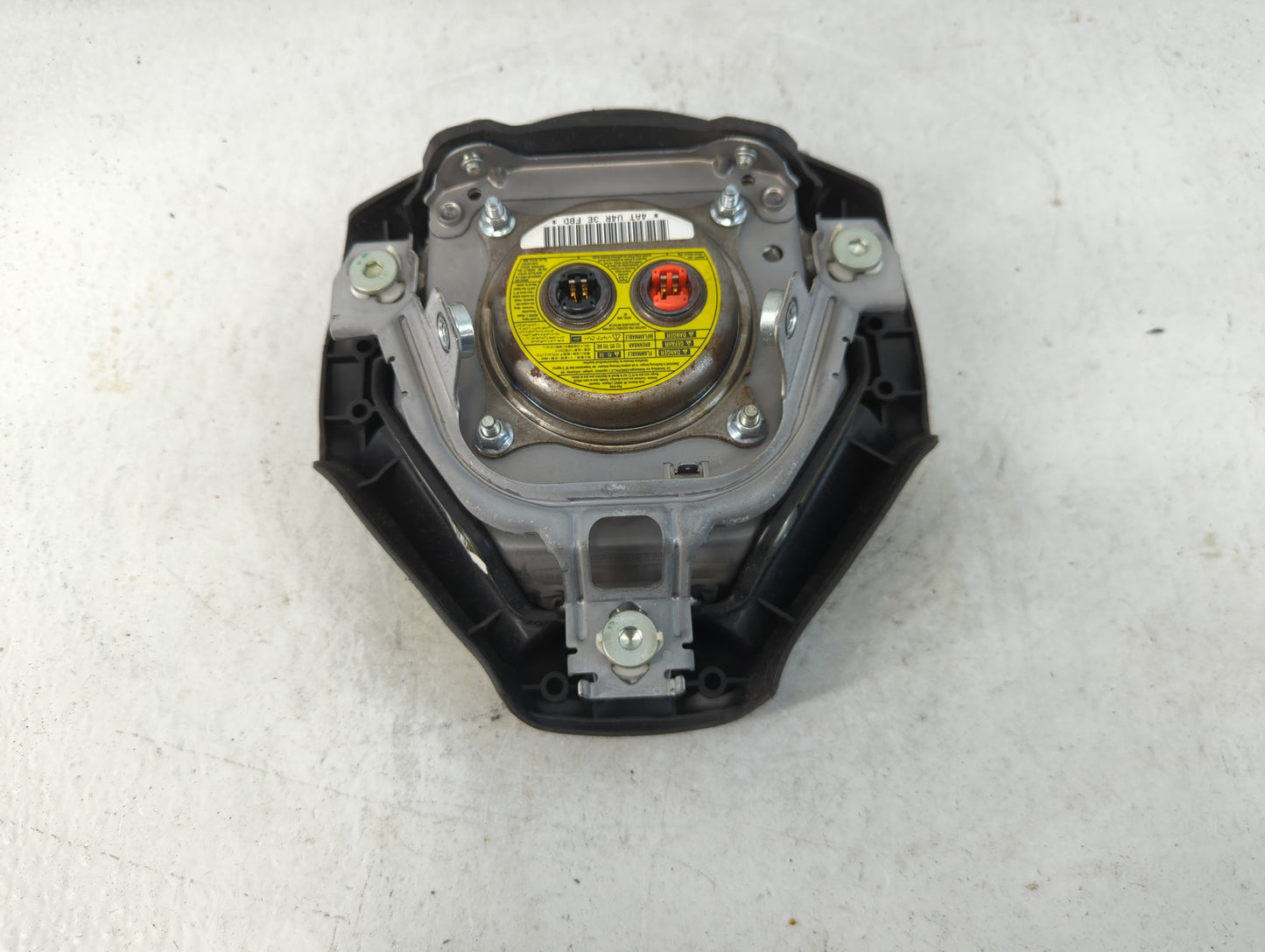 2008-2009 Subaru Legacy Air Bag Driver Left Steering Wheel Mounted Fits Fits 2008 2009 OEM Used Auto Parts - Oemusedautoparts1.com