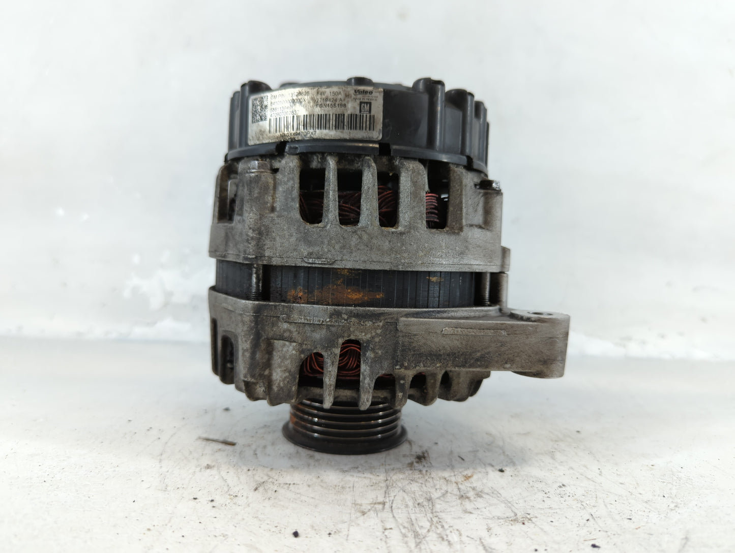 2017-2020 Chevrolet Impala Alternator Replacement Generator Charging Assembly Engine OEM P/N:13520825 Fits OEM Used Auto Parts - Oemusedautoparts1.com