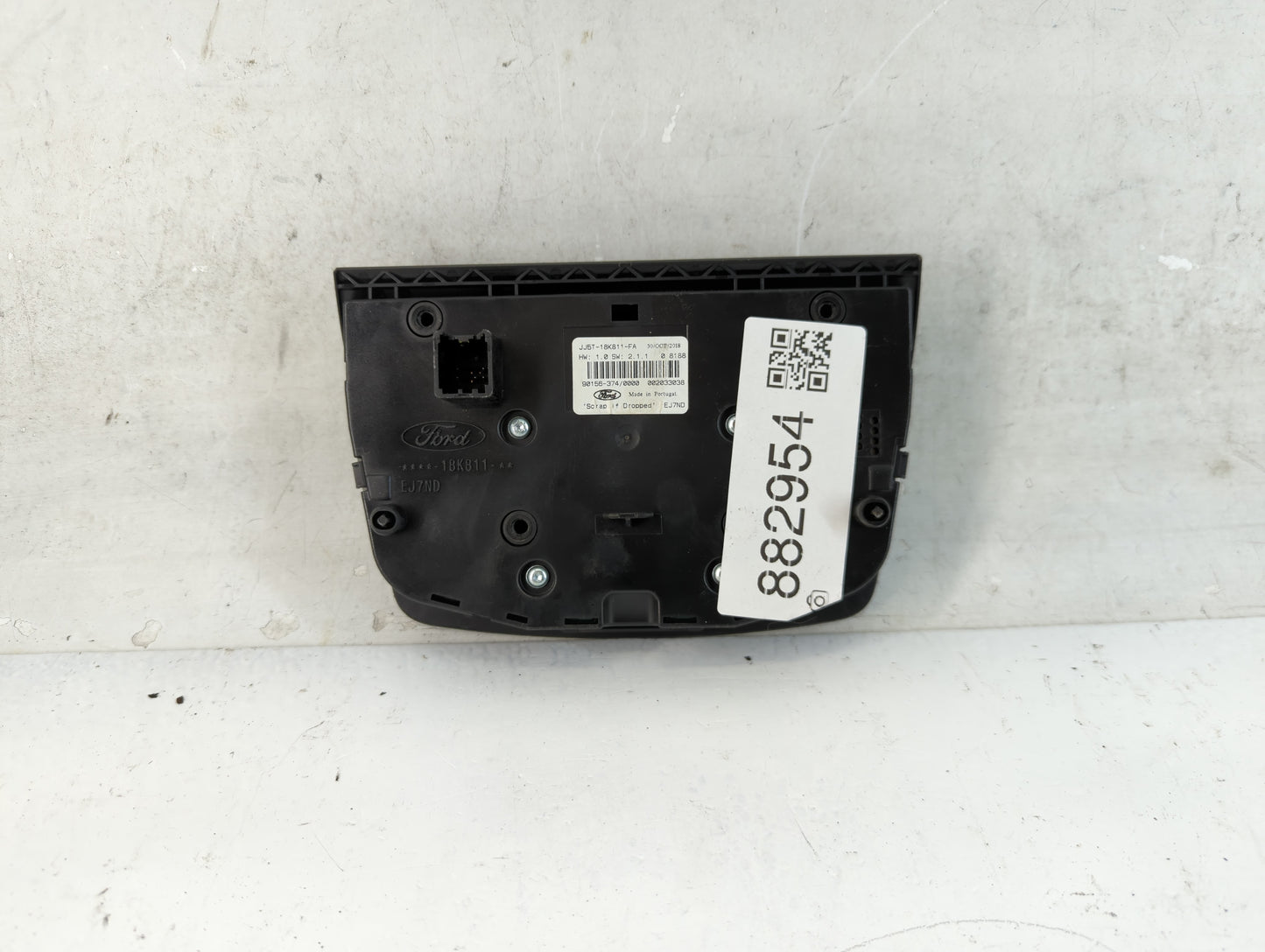 2017-2019 Ford Escape Radio AM FM Cd Player Receiver Replacement P/N:JJ5T-18K811-FA Fits Fits 2017 2018 2019 OEM Used Auto Parts