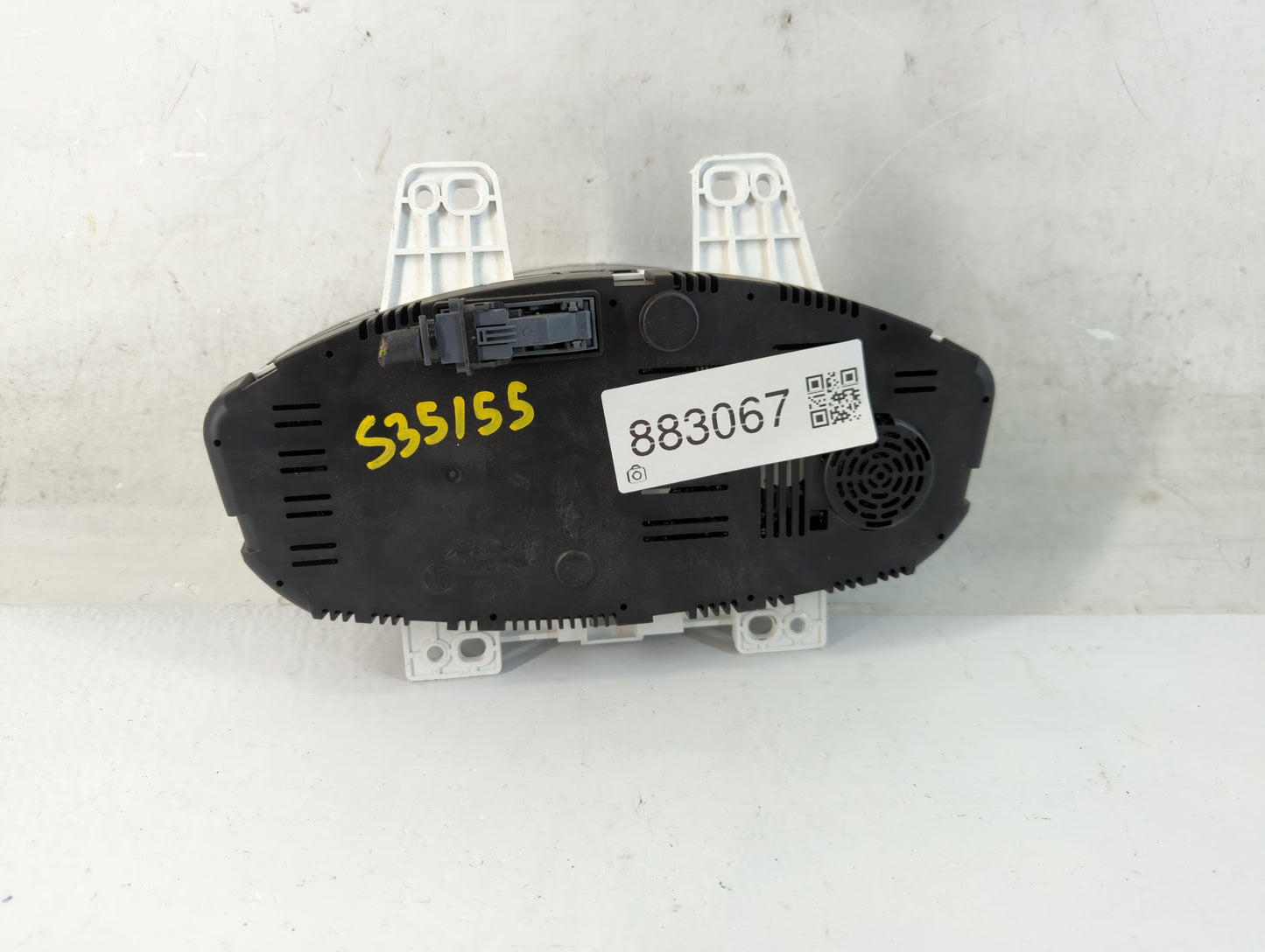 2019-2021 Chevrolet Spark Instrument Cluster Speedometer Gauges P/N:42680493 Fits Fits 2019 2020 2021 OEM Used Auto Parts