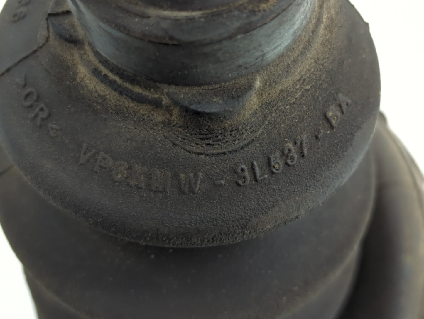 2008-2014 Mini Cooper Axle Shaft Front Passenger Cv C/v