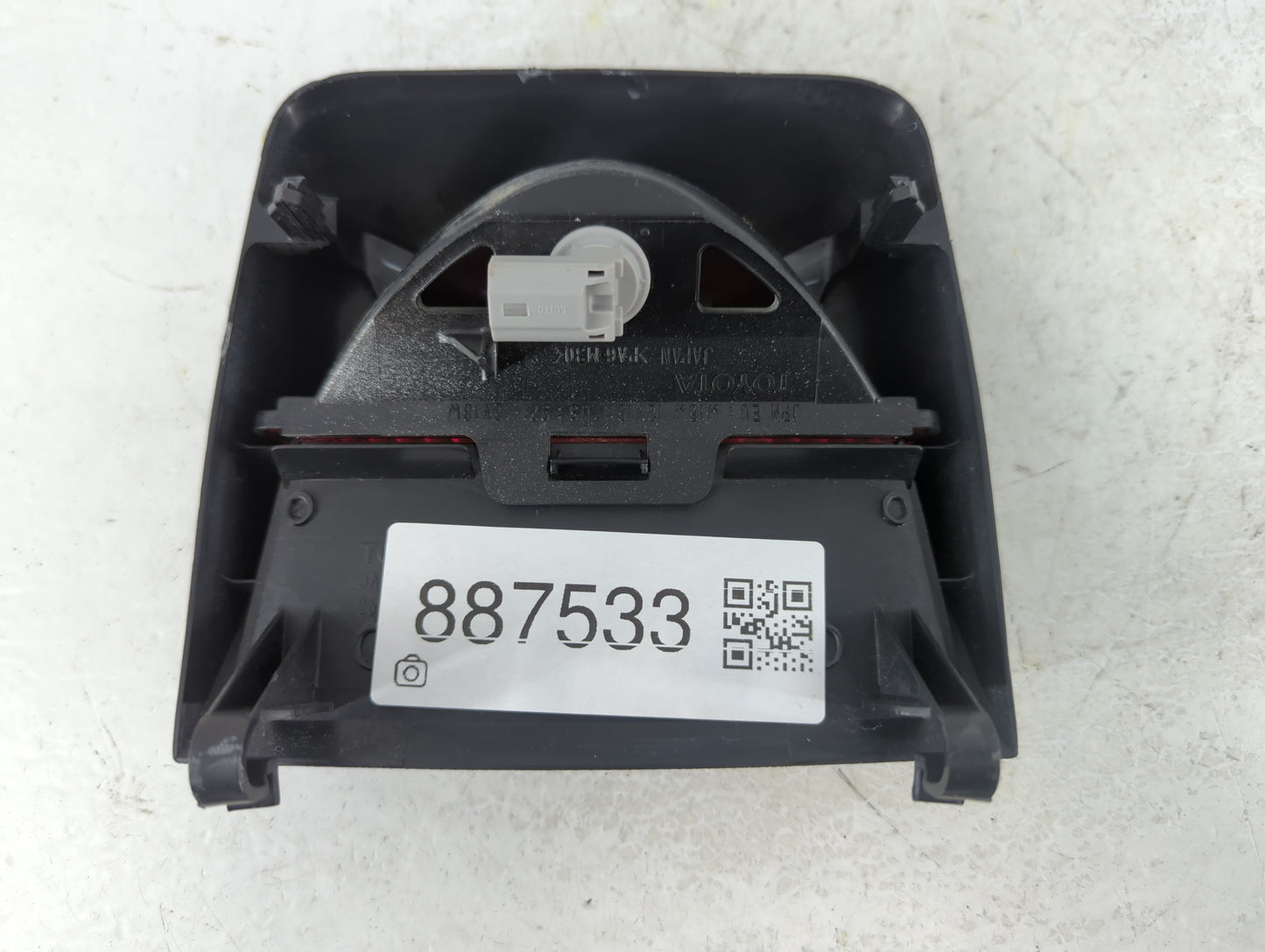 2012 Toyota Yaris Third Brake Light Tail Light Fits OEM Used Auto Parts - Oemusedautoparts1.com